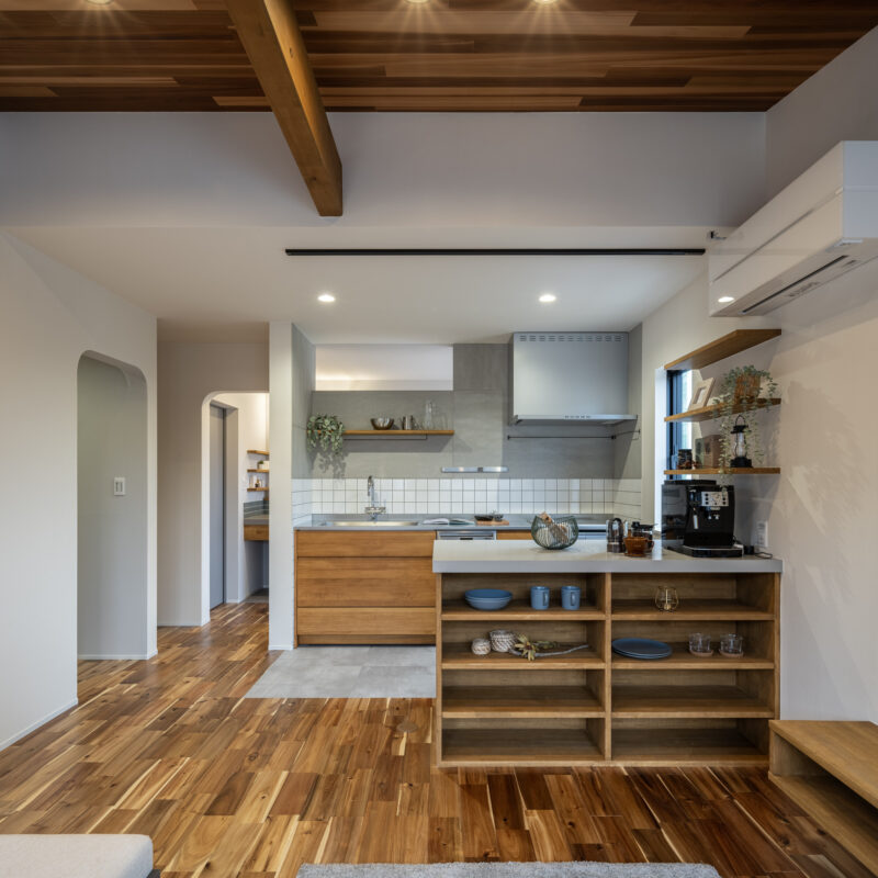 【高尾】インナーガレージで趣味を楽しみ家